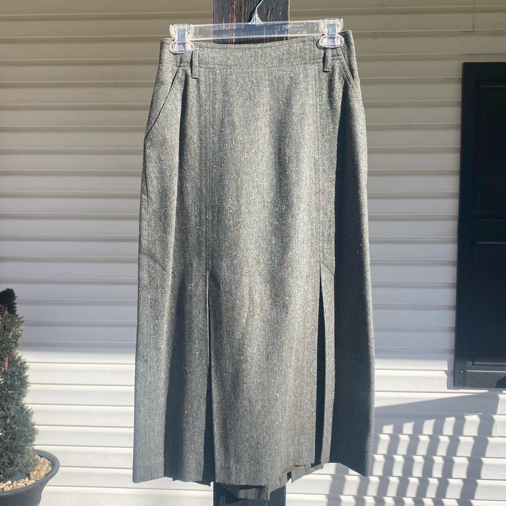 Vintage grey midi pencil skirt. Size 4